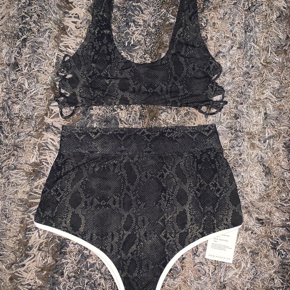 Acacia sage python olive bottoms and hunter top